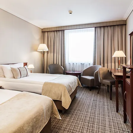 Airport Okecie 4* Varšava