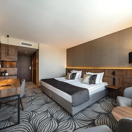 Hotel Airport Okecie