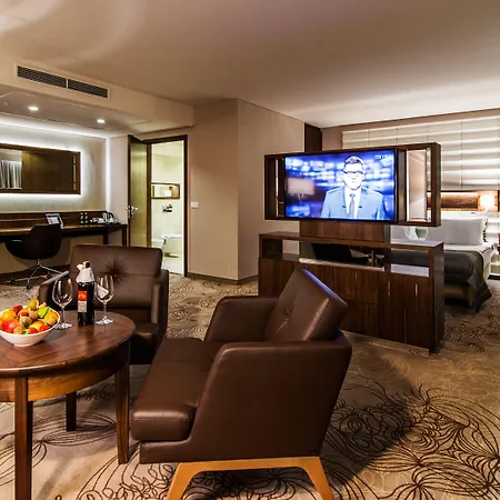 Airport Okecie Hotel Warschau