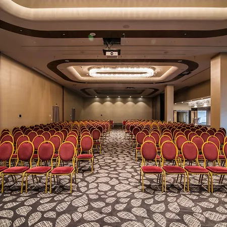 Airport Okecie Warschau