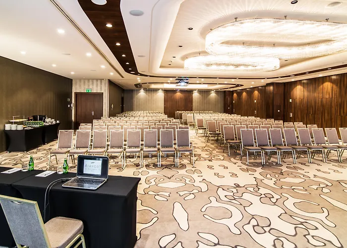 Airport Okęcie 4* Warszawa