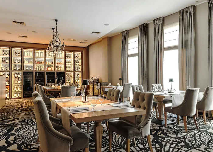 Airport Okęcie Hotel Warszawa